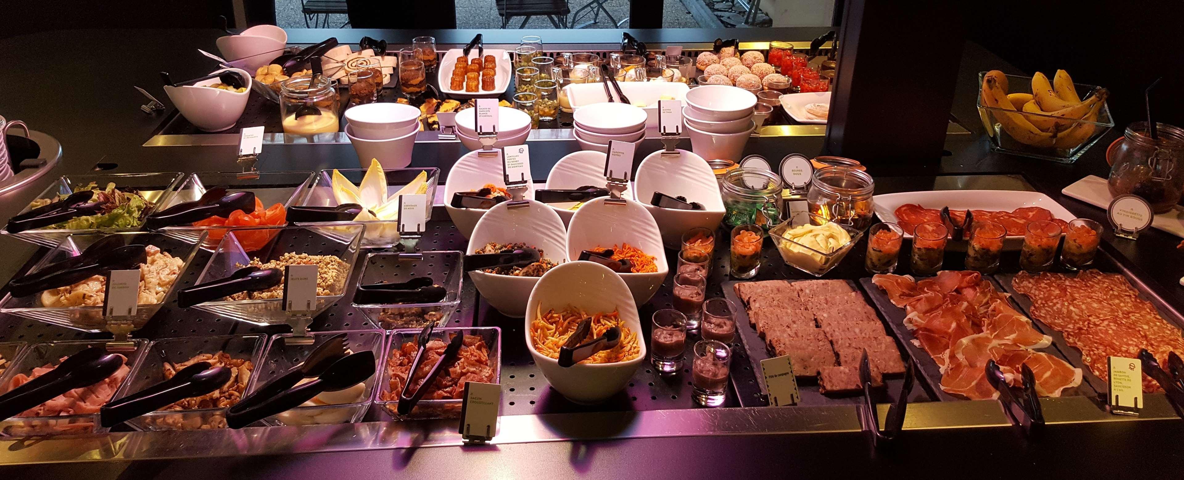 Hotel Restaurant Campanile 3*