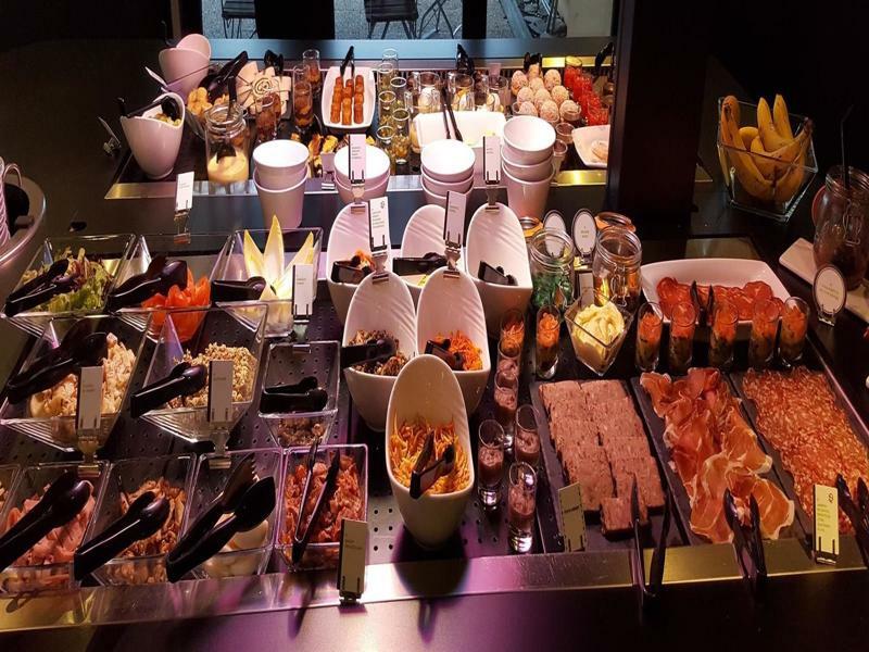 Restaurant Campanile Hotel 3*